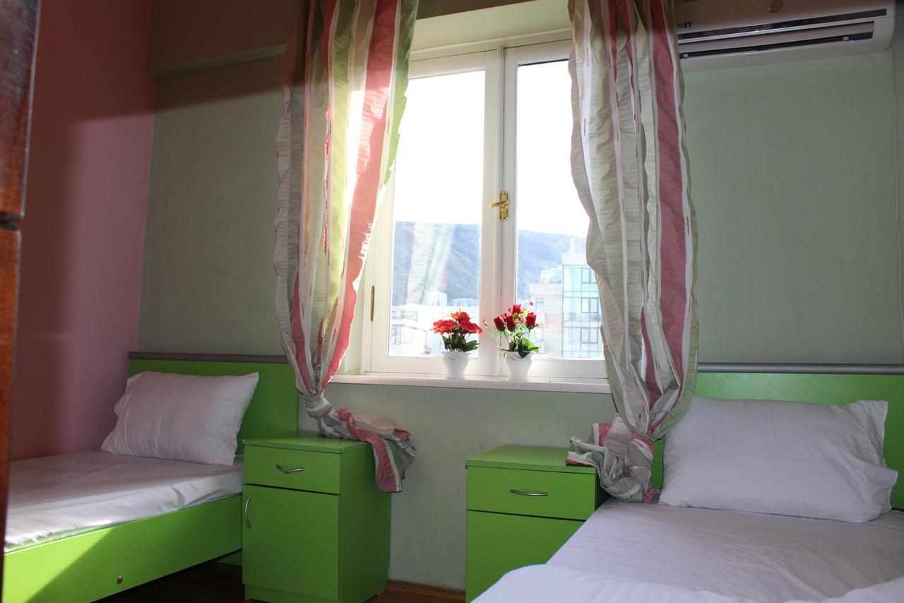 Herrmas Hostel Τυφλίδα Εξωτερικό φωτογραφία